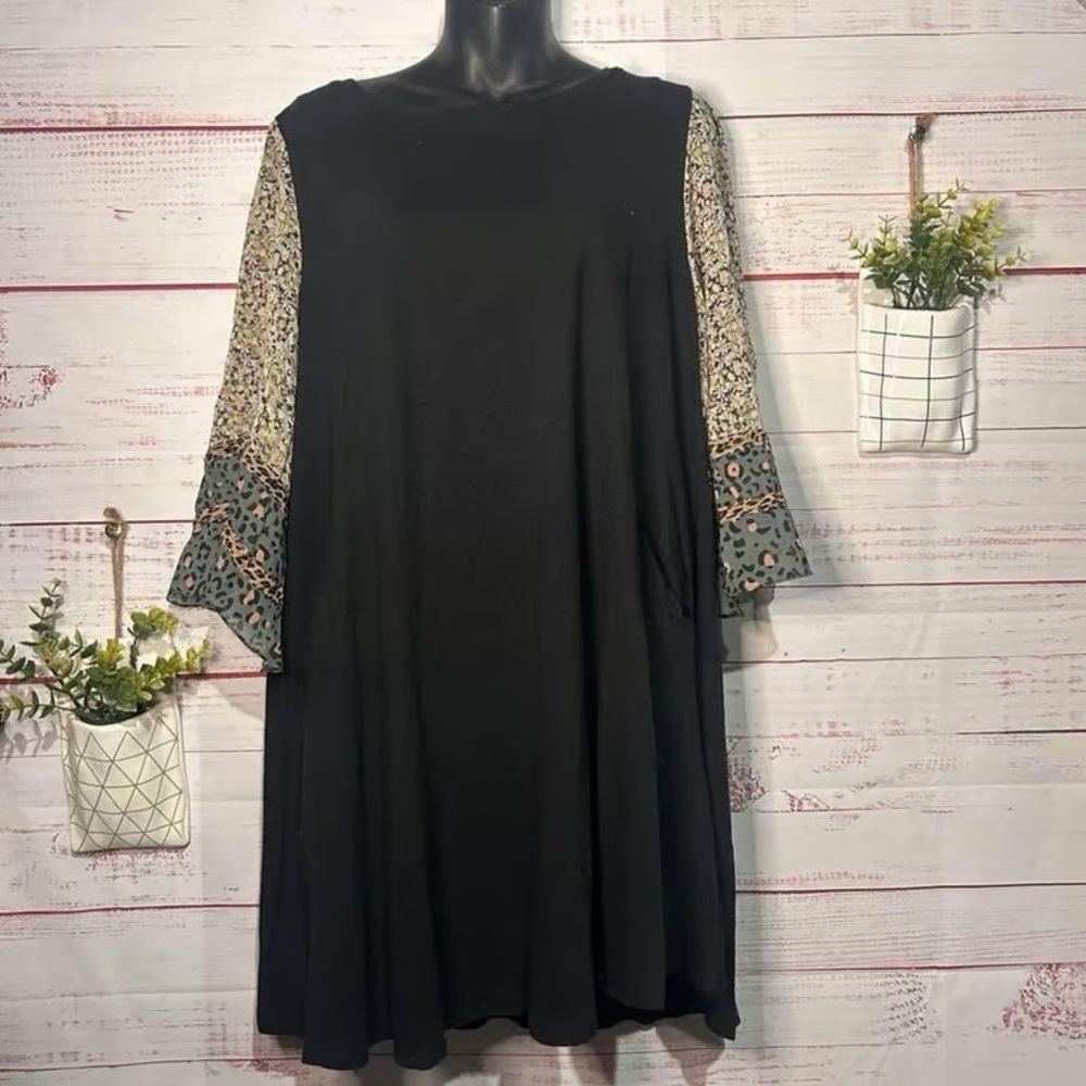 Black Dress with Patterned Bell Sleeves - Women